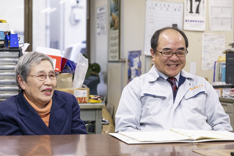 平安伸銅工業株式会社　代表取締役　竹内　香予子氏 専務 三宮弘美 氏