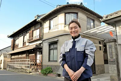 小嶋織物株式会社　デザイン企画室　小嶋 恵理香氏